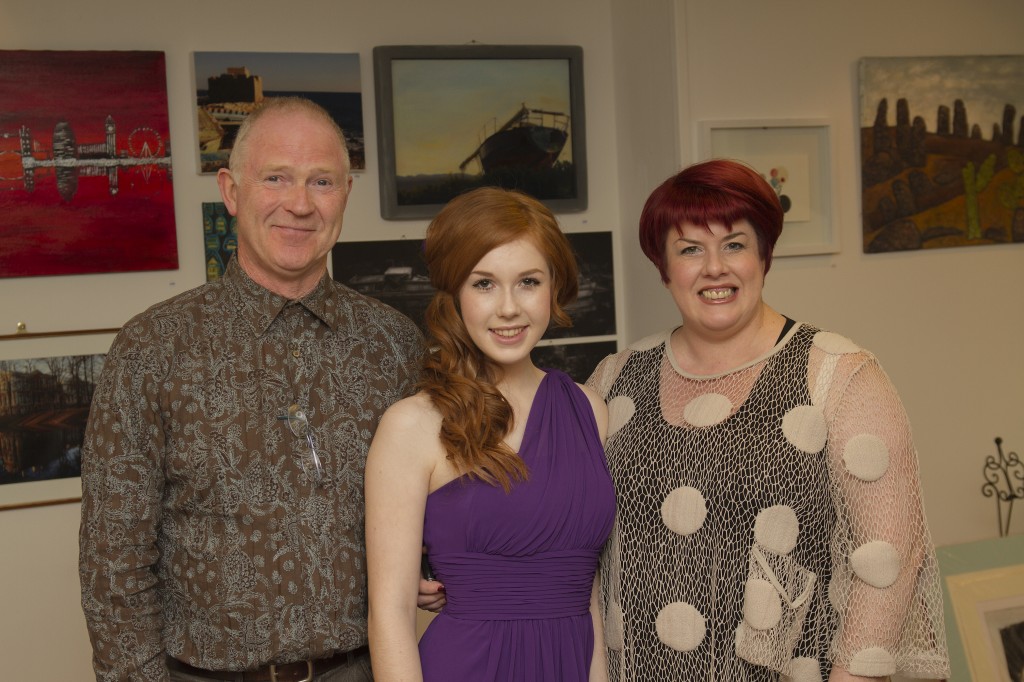 Scarlett with proud parents, Mike and Andrea